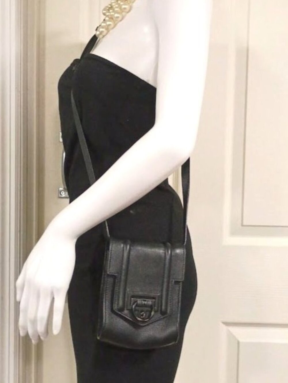 Reece Hudson Black Leather Mini Crossbody Bag With Adjustable Strap